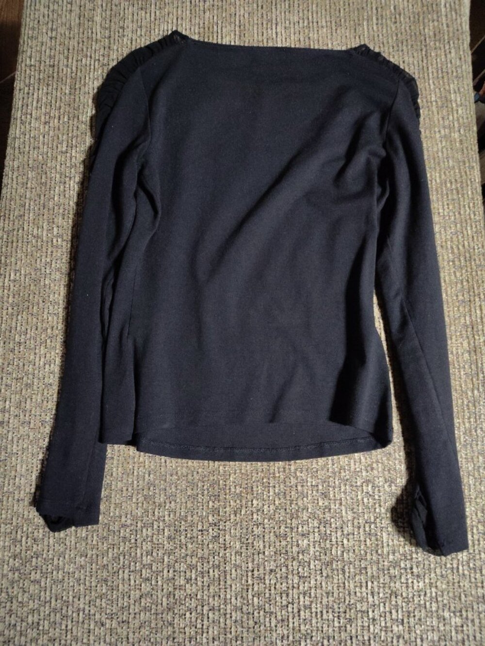 Vintage Cache top Black With Rose Accents Size Small - Picture 8 of 8